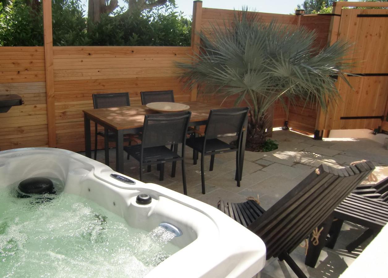 Casa Louise Suites And Spas Privatifs Sainte-Maxime Exteriör bild